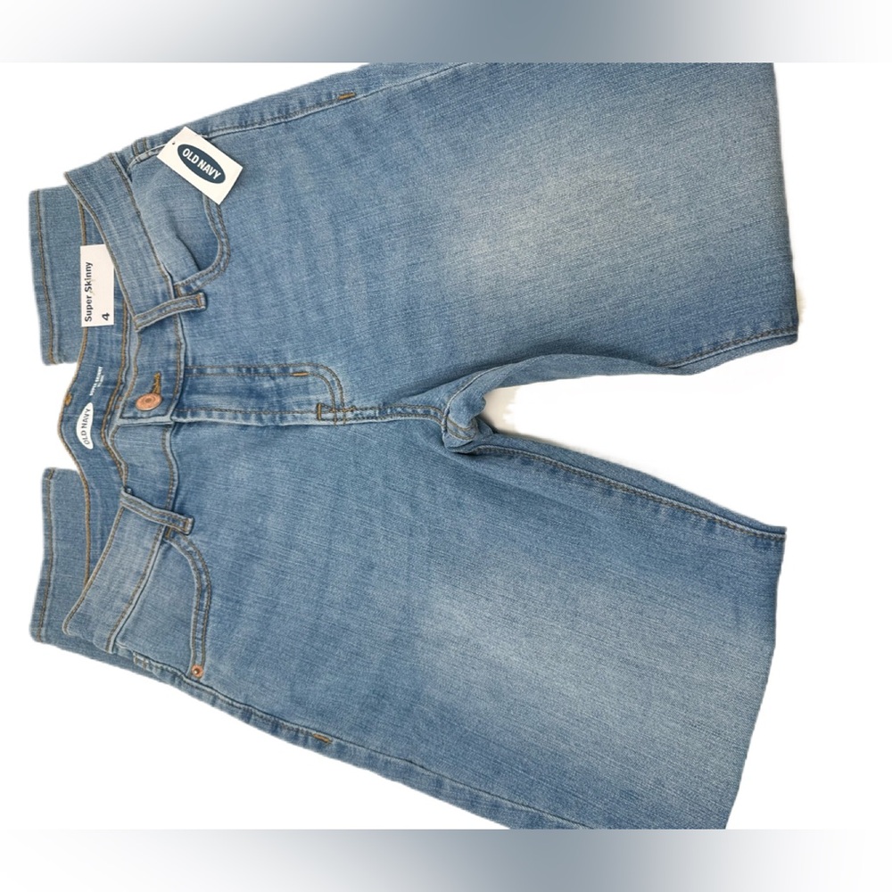 OLD NAVY Super-Skinny/Mid-Rise  Distressed Jeans/size 4 - Picture 2 of 9